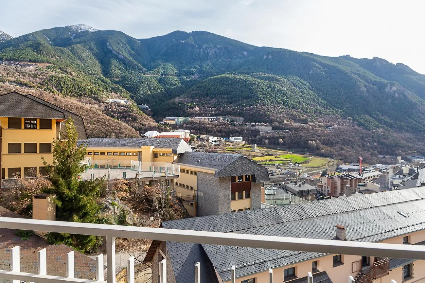 Andbnb I Apartamento Centrico Con Terraza Y Parking Gratuito Andorra-a-Velha Andorra